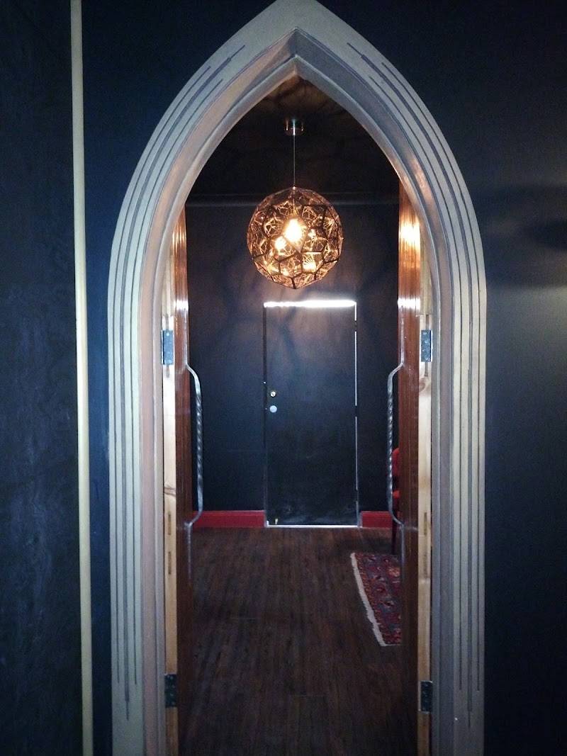 Storyteller: The Baron's Tasting House